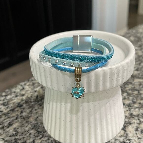 Buckle Blue Boho Stacked Layered Bracelet - Picture 3 of 5